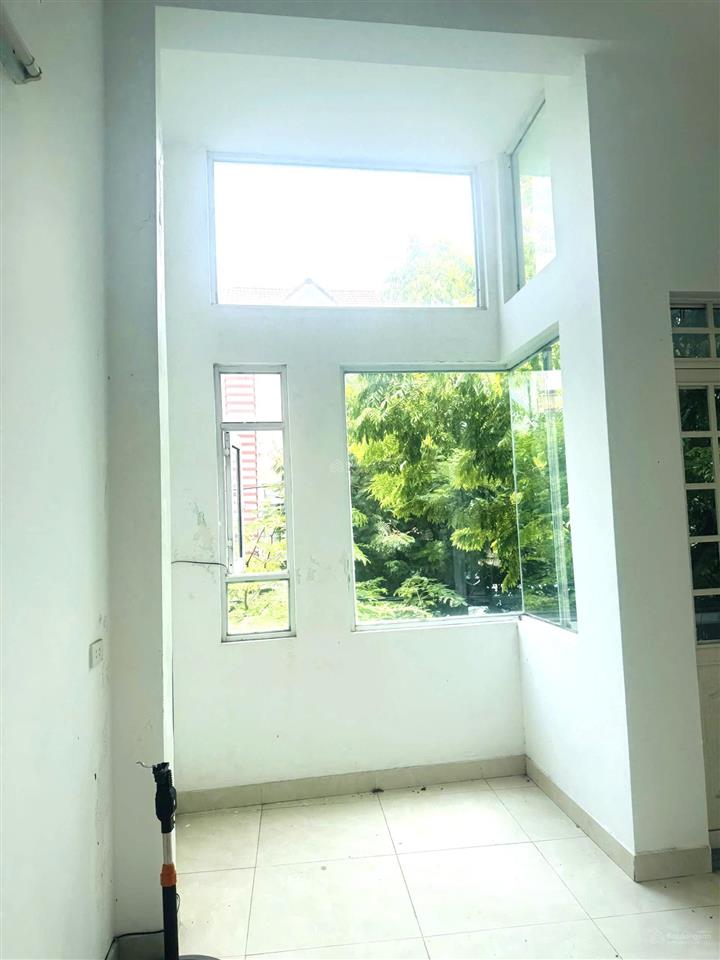 Nhà 2 tầng đường kinh doanh 10m5 huỳnh ngọc huệ  giá tốt