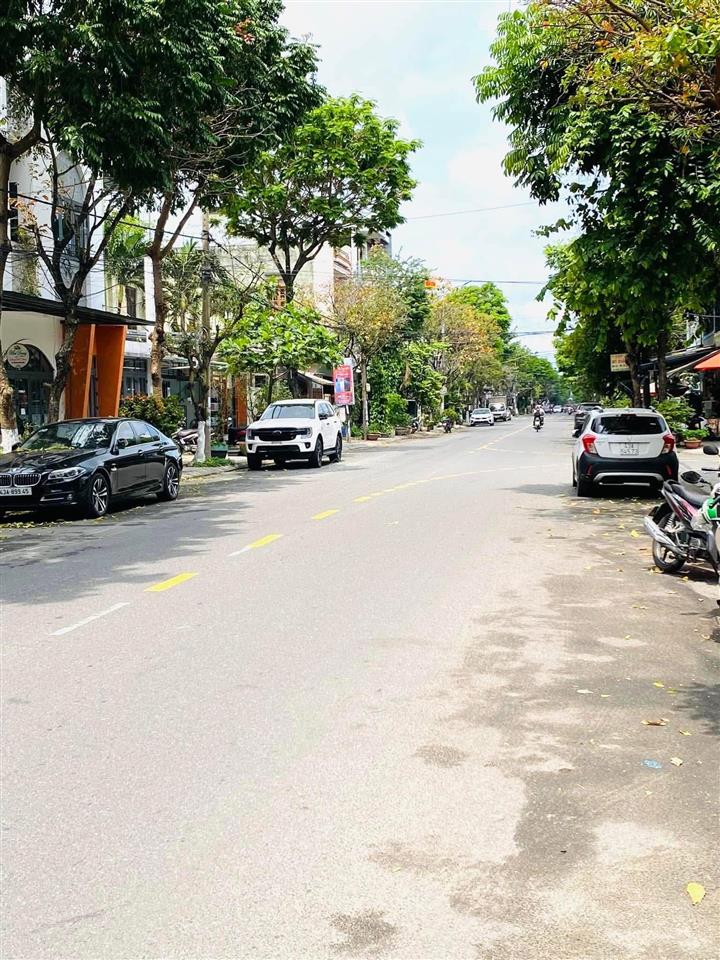Nhà 2 tầng đường kinh doanh 10m5 huỳnh ngọc huệ  giá tốt