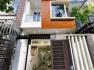 Nhà 3 tầng mt đường 5m5 gần biển  đường hoà minh 21  giá siêu rẻ