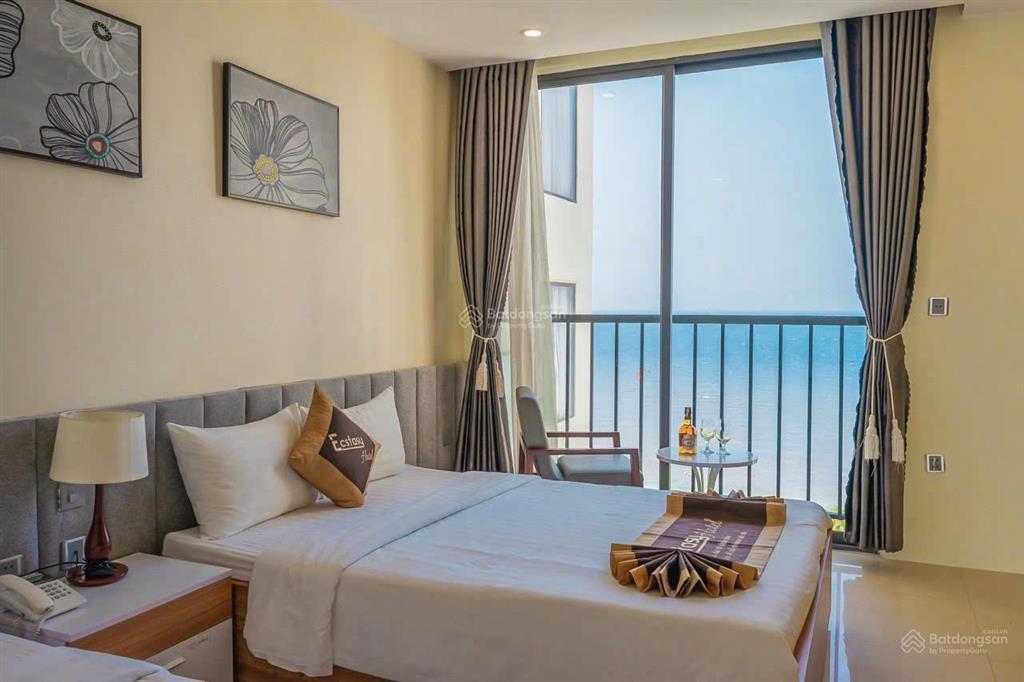 Cho thuê khách sạn vị trí đẹp hẻm trần phú  view thẳng biển