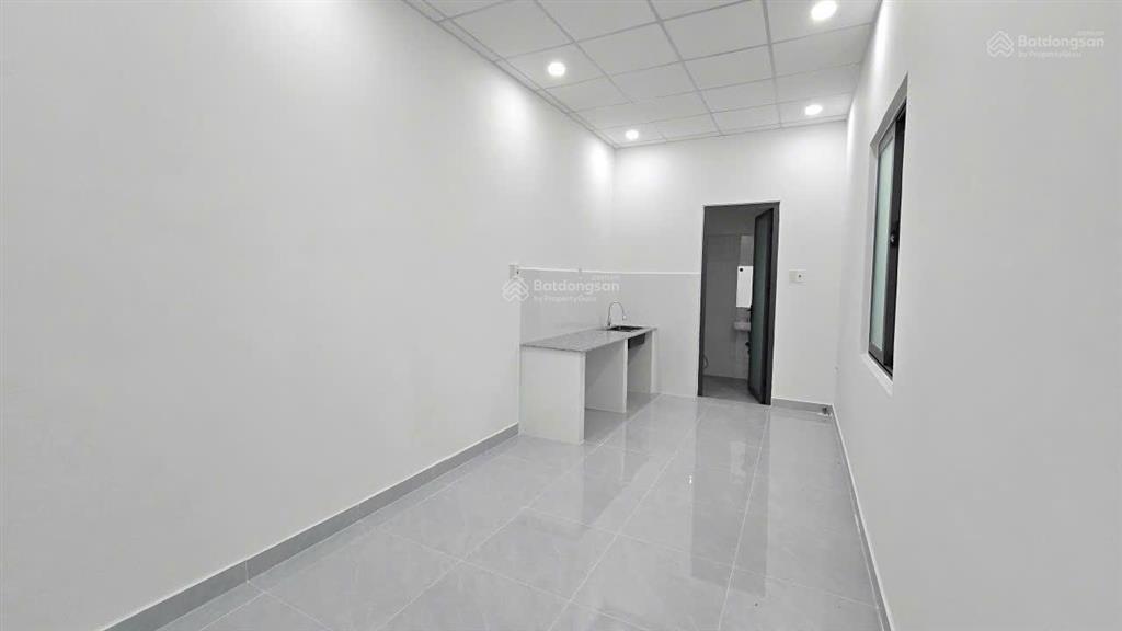 Cho thuê nhà nguyên căn mặt tiền phố hàn  nha trang  đường tô hiến thành  giá 70 triệu