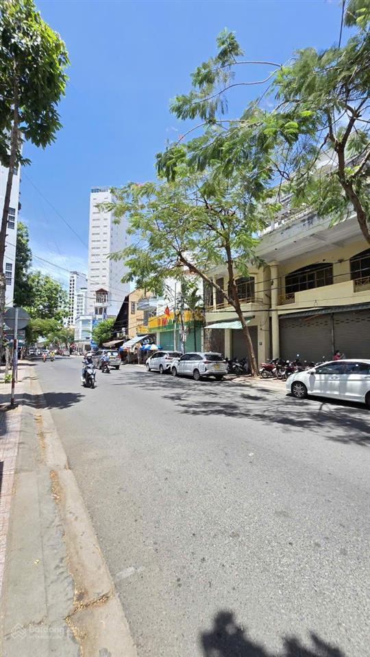 Cho thuê nhà nguyên căn mặt tiền phố hàn  nha trang  đường tô hiến thành  giá 70 triệu