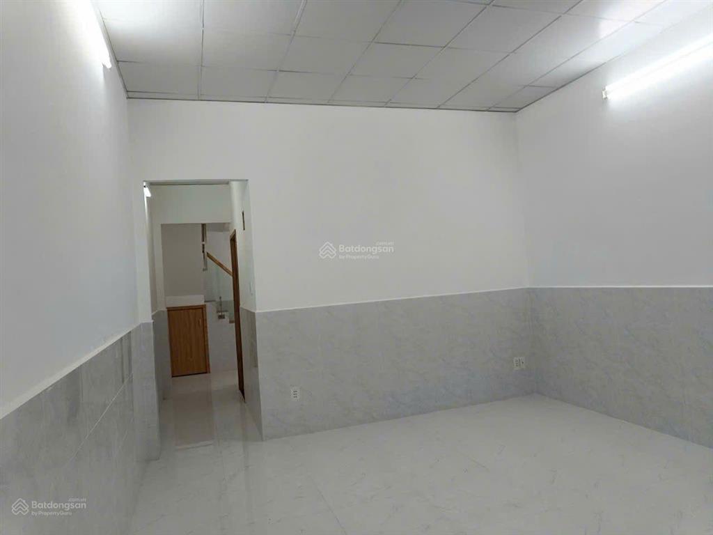Nhà shr hxh đường lê trọng tấn  giá tốt