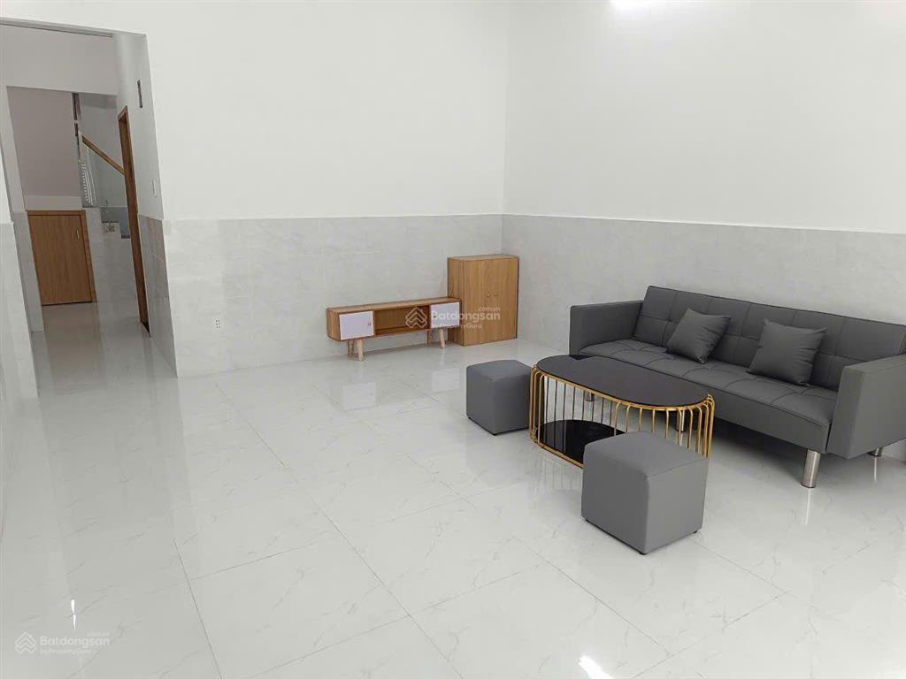 Nhà shr hxh đường lê trọng tấn  giá tốt