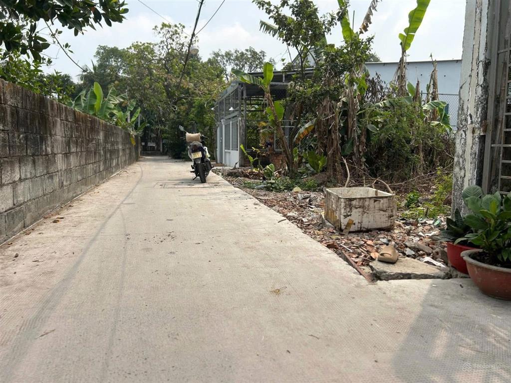 Đất thổ cư kdc hxh đường song hành thị trấn hóc môn  giá tốt