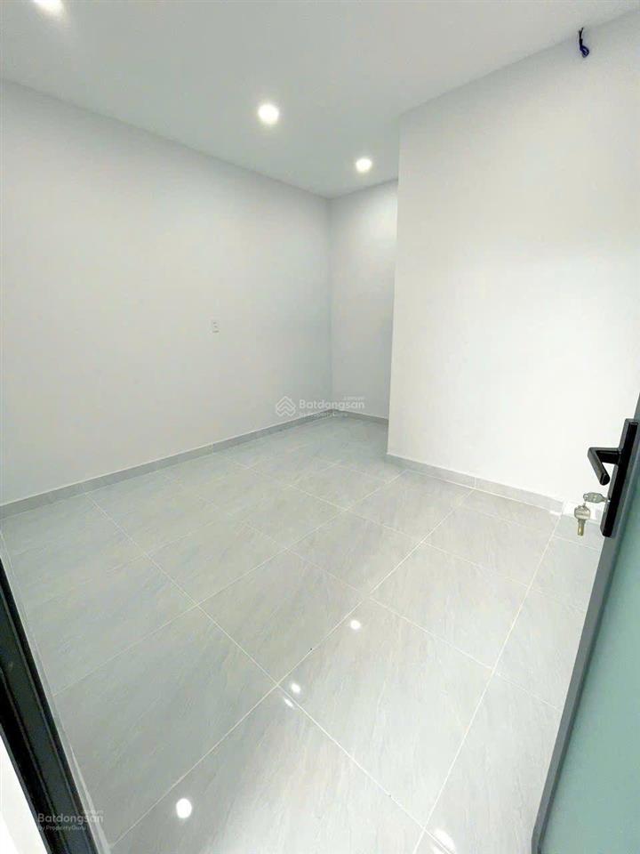 Nhà riêng bán tại hiệp thành 43, 40m2, 3pn, 2wc