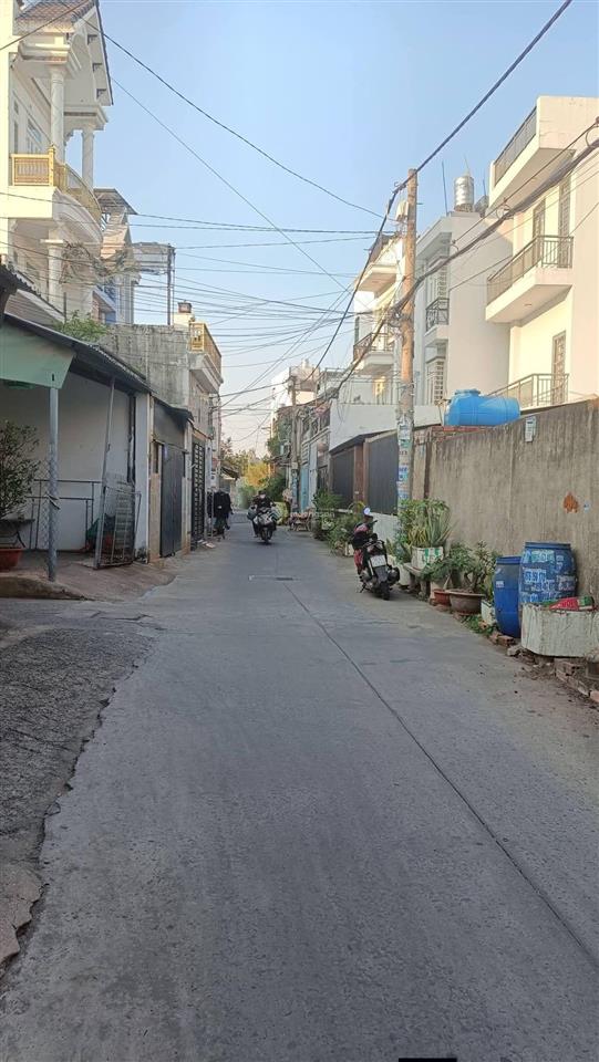 Đất thổ cư kdc hxh 2 mặt hẻm tân thới hiệp 15  giá tốt