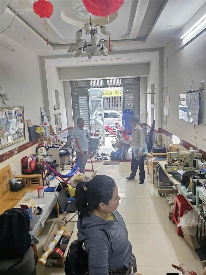 Bán nhà riêng, bùi văn ngữ, 4,95 tỷ, 58,3 m2, 4pn, 5wc