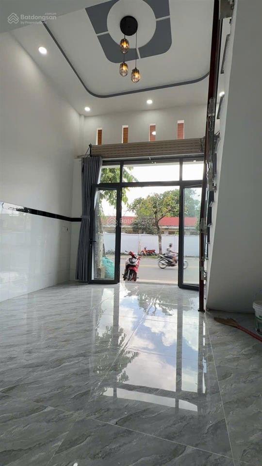 Nhà mặt tiền đường lê lợi  hóc môn  giá tốt