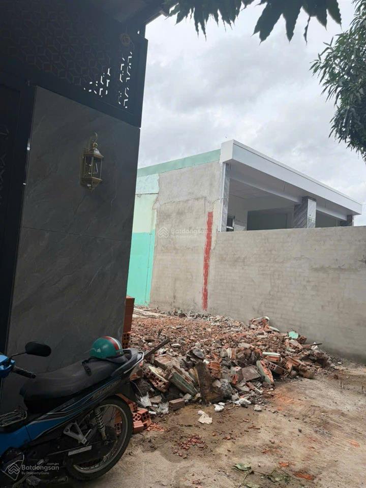 Đất thổ cư kdc hẻm xe hơi 5m thông đường phùng thị chuyện  giá tốt