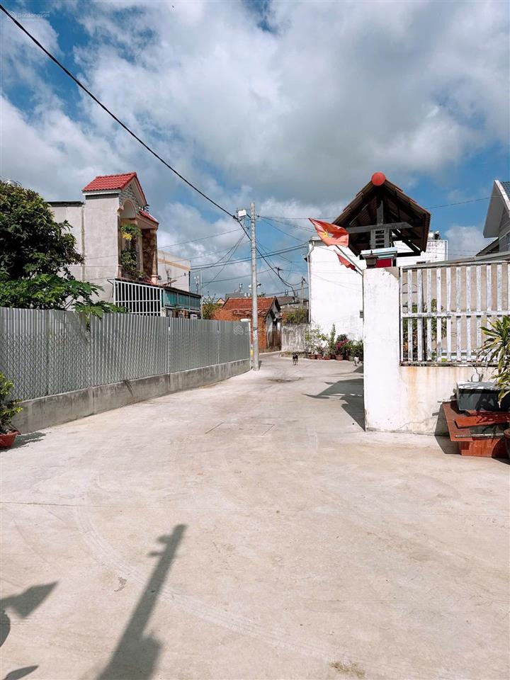 Đất thổ cư kdc trung tâm thị trấn hóc môn  giá tốt