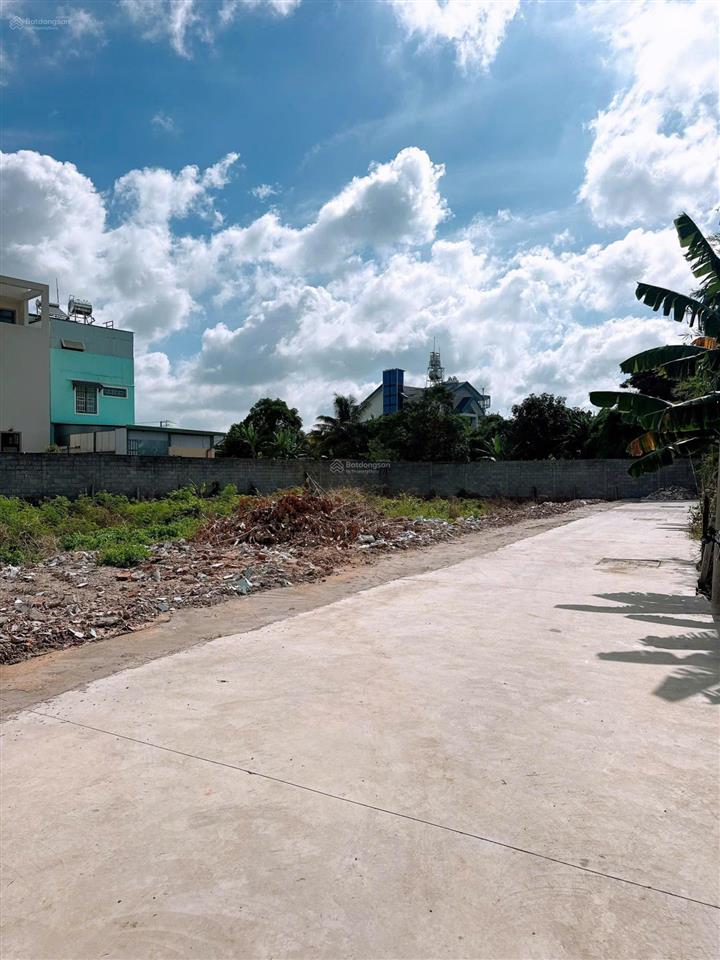 Đất thổ cư kdc trung tâm thị trấn hóc môn  giá tốt