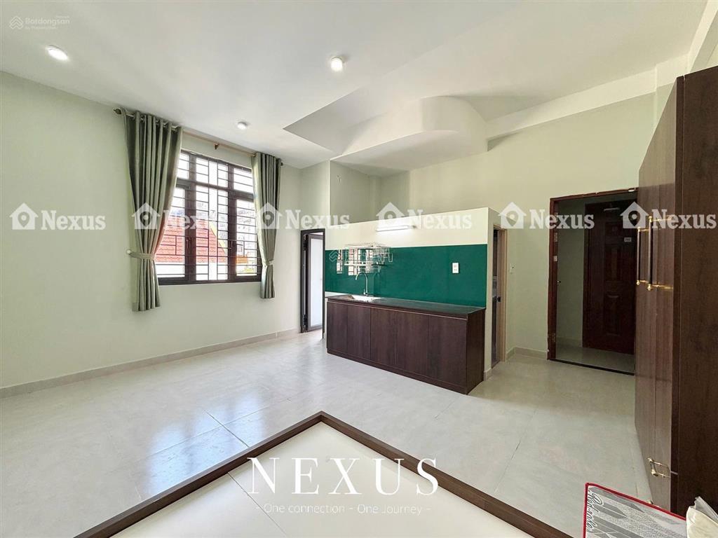 Căn hộ 32m2  mới 100%  đầy đủ nội thất  ngay gần học viện hàng không / etown cộng hoà / k300