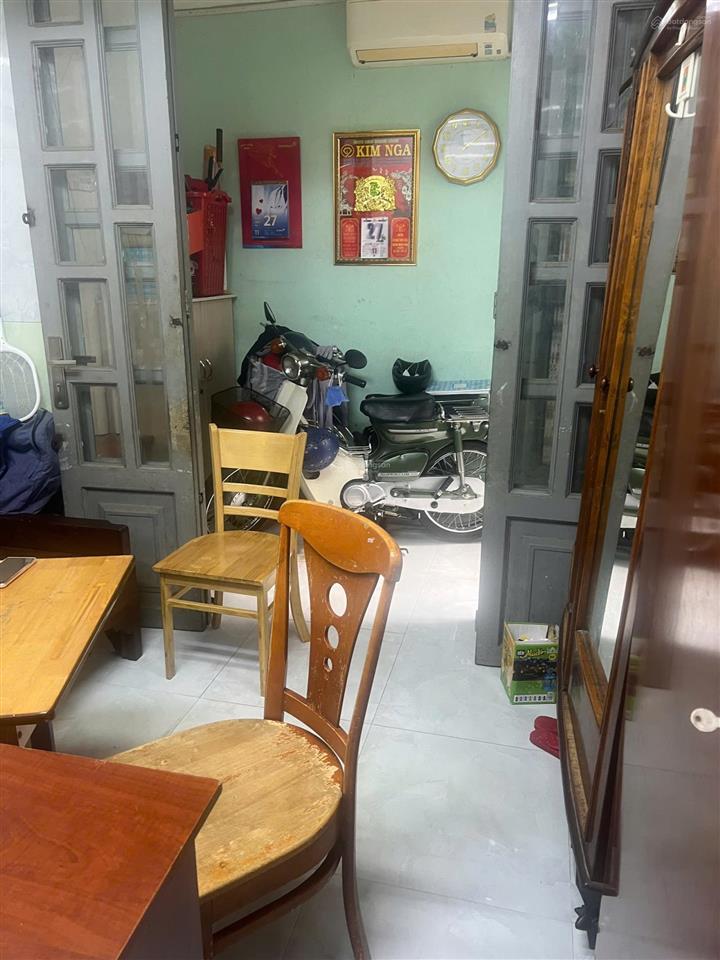 Chính chủ cần bán nhà 2 mặt tiền trước sau, không lộ giới không quy hoạch, 29.7m2 2 tầng hoàn công