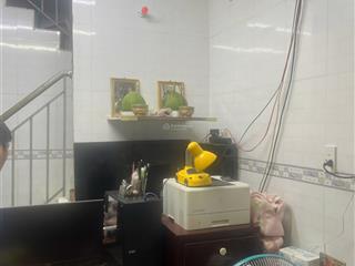 Chính chủ cần bán nhà 2 mặt tiền trước sau, không lộ giới không quy hoạch, 29.7m2 2 tầng hoàn công