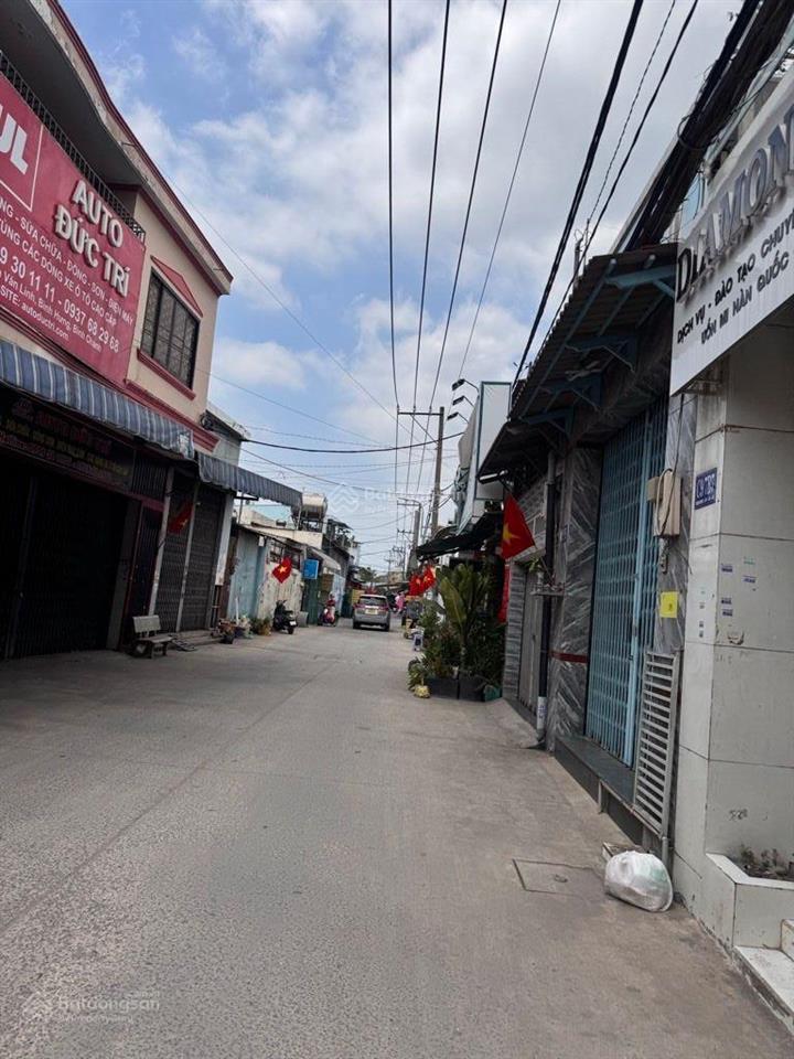 Bán nhà hẻm xe hơi cách đường phạm hùng q8 200m, 4x15m, 2 tầng, hoàn công, 6,4 tỷ tl.