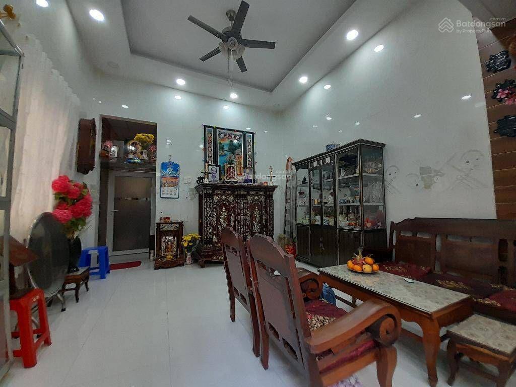 Nhà cao xuân dục  gần cầu chà và q5  vào ơ ngay  hẻm thông  132m2  2 tầng 7pn  7wc  7.9 tỷ