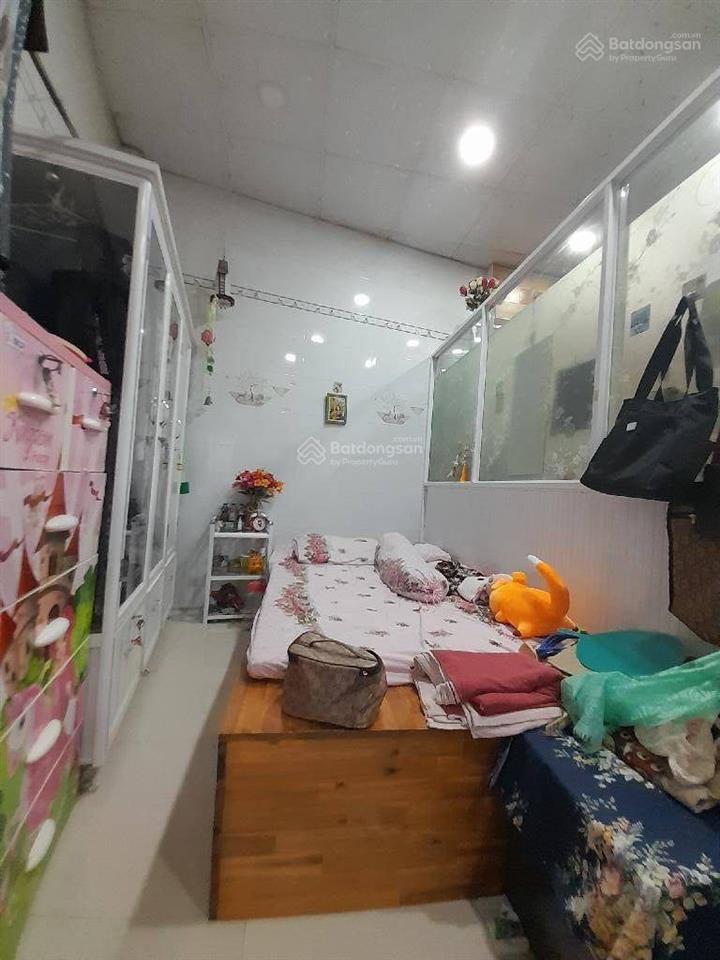 Nhà cao xuân dục  gần cầu chà và q5  vào ơ ngay  hẻm thông  132m2  2 tầng 7pn  7wc  7.9 tỷ