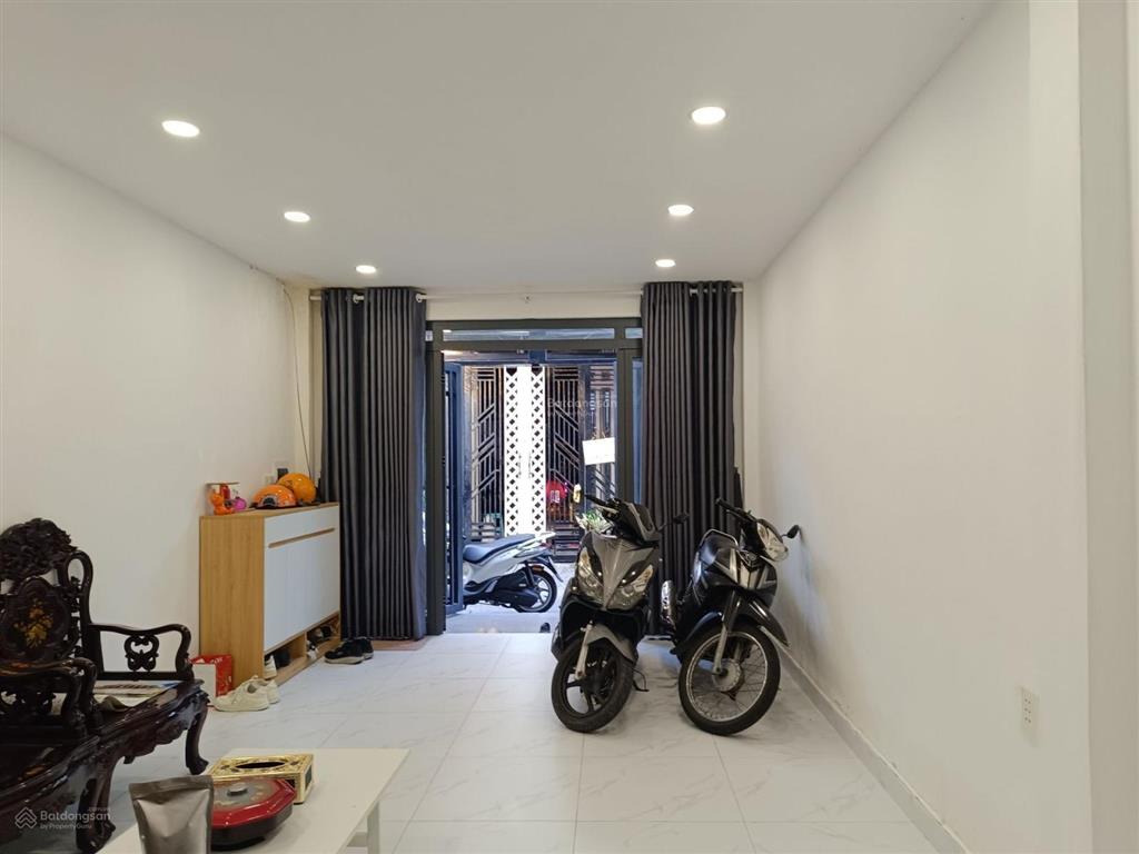 Nhà mới hẻm thông bùi minh trực phạm thế hiển p6 q8, 64m2, 2 tầng, nở hậu, 5.5 tỷ