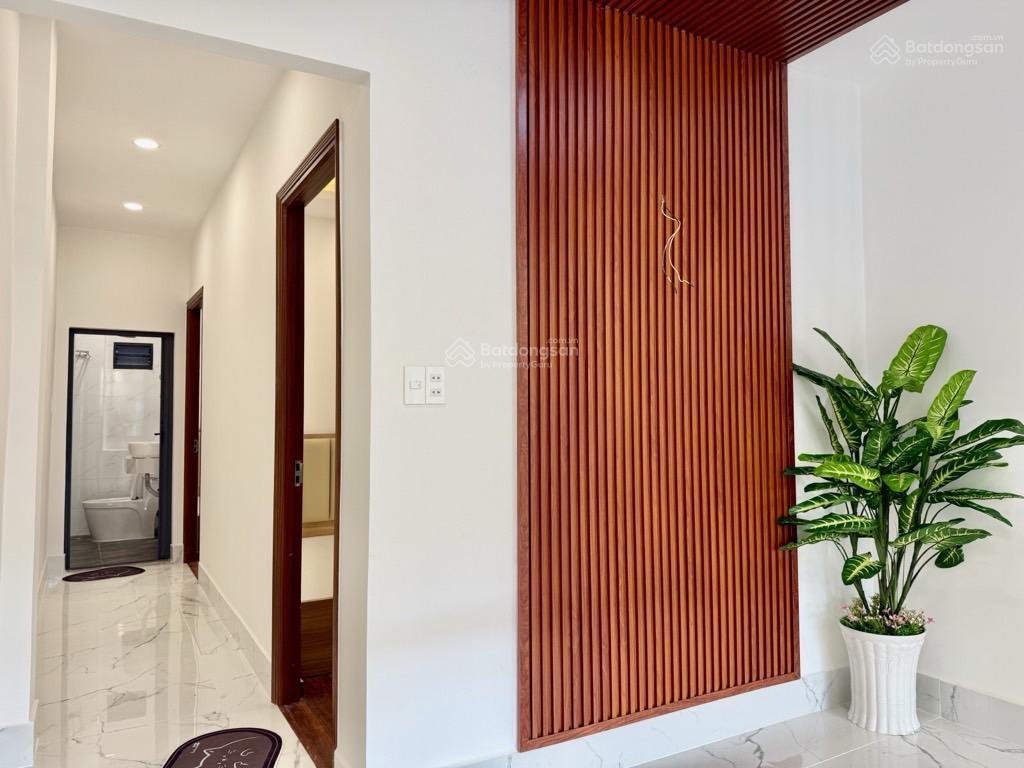 Mtkd dương bá trạc  sát quận  mới 100% full nội thất  lô góc full nội thất  60m2  8.3 tỷ