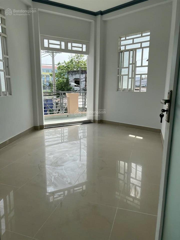 Mặt tiền kinh doanh lý đạo thành phú định q8  10x6.2m  3 tầng  dòng tiền  6.4 tỷ tl.