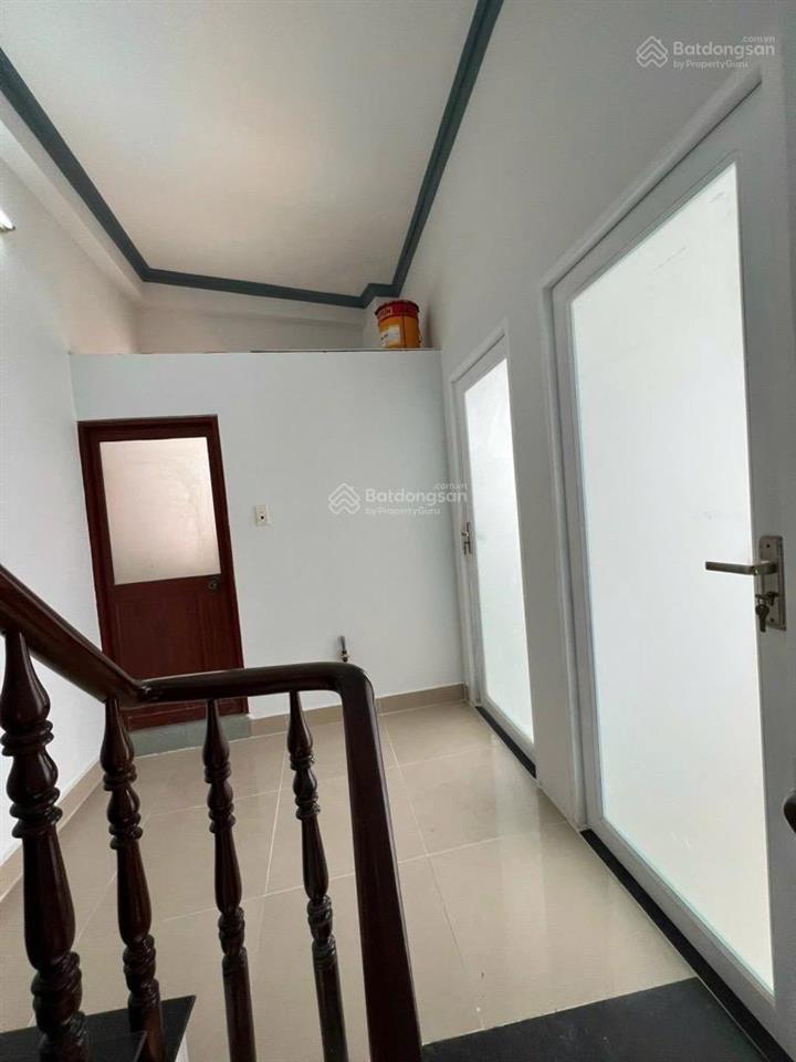 Mặt tiền kinh doanh lý đạo thành phú định q8  10x6.2m  3 tầng  dòng tiền  6.4 tỷ tl.