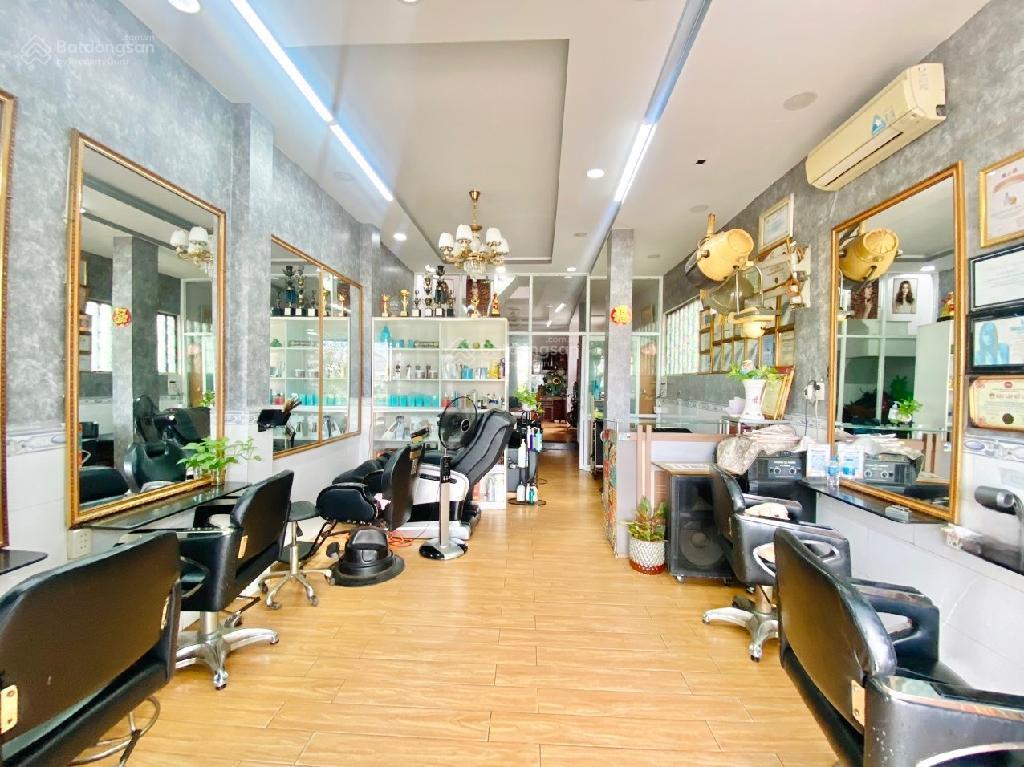 Căn góc 2 mt kinh doanh  view bờ sông cực chill  gần cầu chà và q.8  63m  4 tầng  nhỉnh 8 tỷ.
