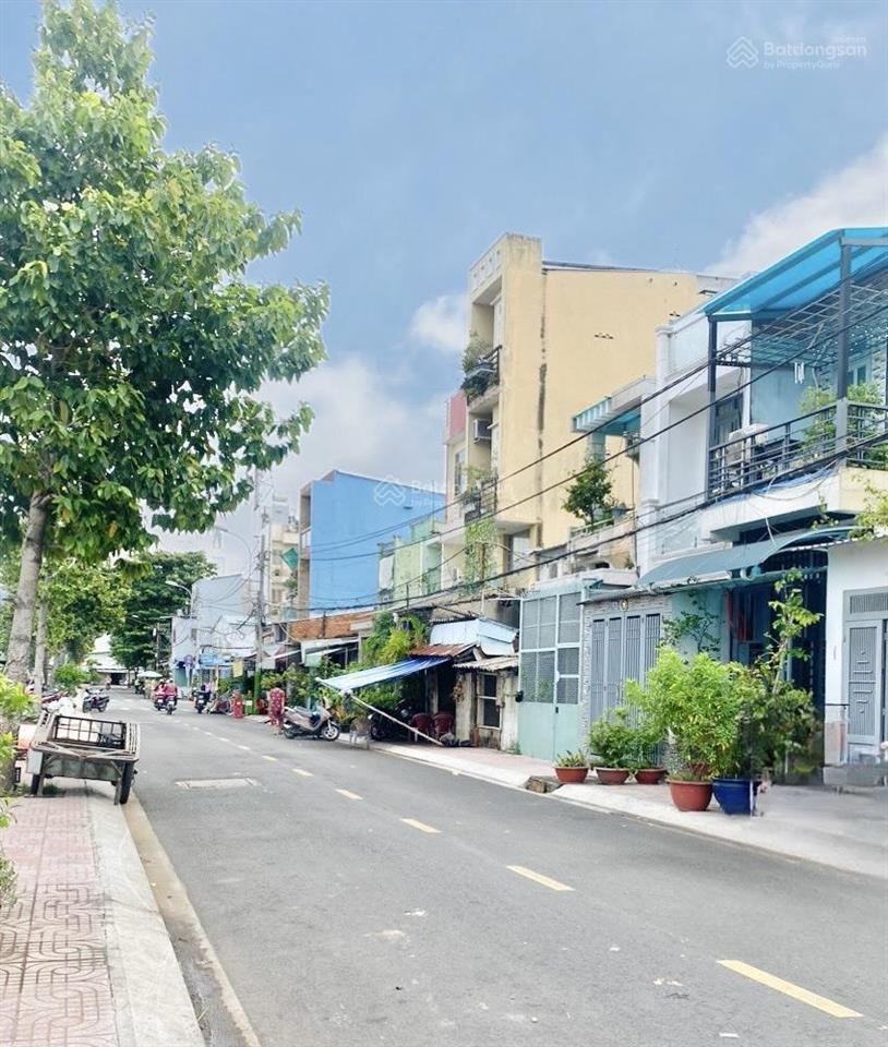 Căn góc 2 mt kinh doanh  view bờ sông cực chill  gần cầu chà và q.8  63m  4 tầng  nhỉnh 8 tỷ.