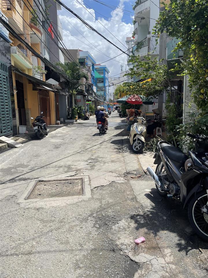 1 đời chủ gửi bán nhà hẻm ô tô né nhau âu dương lân p3 q8, 4.3 x 11m, 2 tầng hoàn công, 7 tỷ tl.