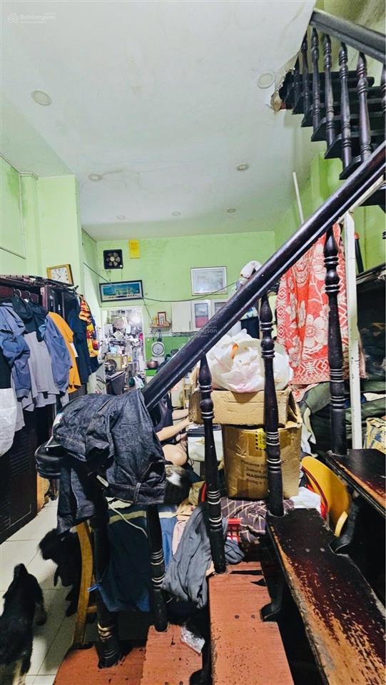 Trung tâm quận 5  hẽm ô tô hùng vương  52m2  2 tầng  ngang 3.9 vuông vức  sổ chuẩn  nhỉnh 7 t