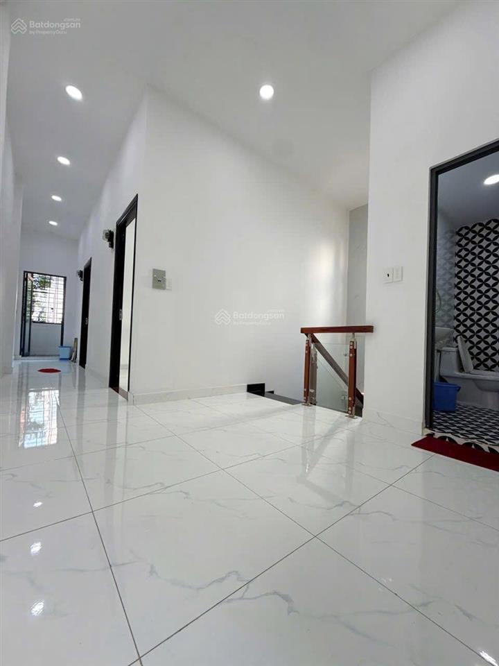 Nhà hẻm 5m âu dương lân p3 q8  5.3x14m  2 tầng  4pn có phòng dưới tầng trệt  6.58 tỷ còn tl.
