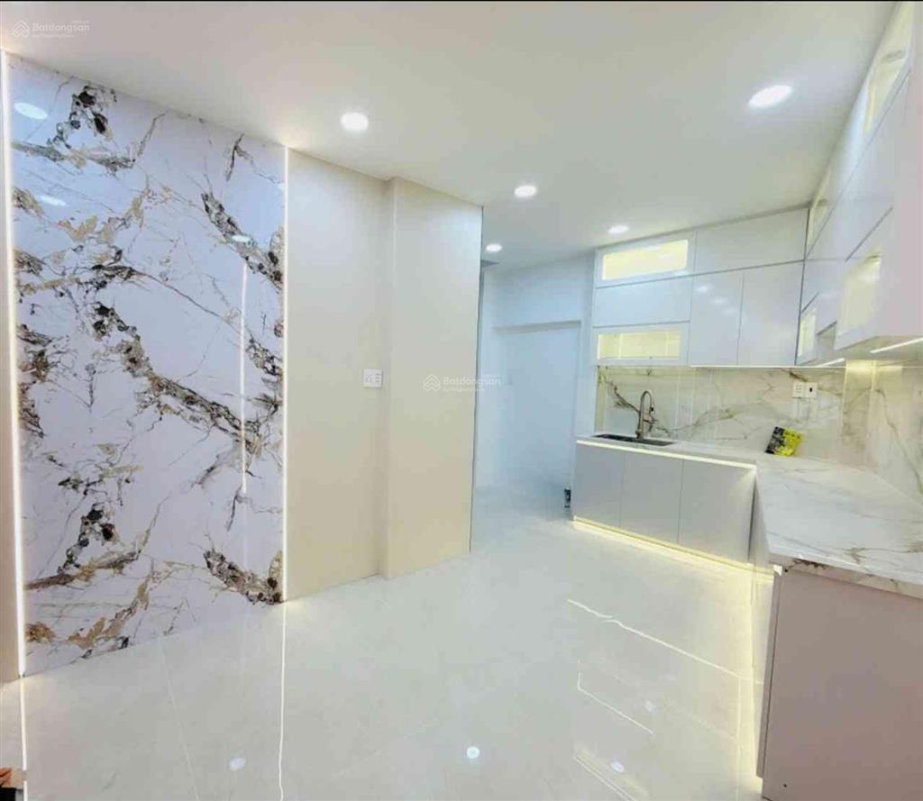 Bán nhà diện tích khủng 2 mặt tiền bình đông p14 q8  4.1x18m nở hậu 5m  2 tầng  chỉ 4.98 tỷ tl.