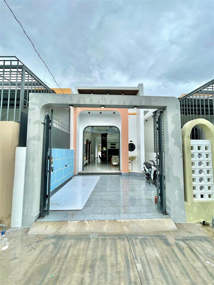 Nhà cấp 4 giá tốt cho anh chị tài chính 200 triệu nhận nhà ở ngay