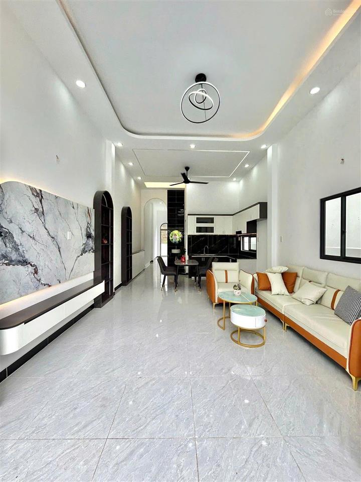 Nhà cấp 4 giá tốt cho anh chị tài chính 200 triệu nhận nhà ở ngay