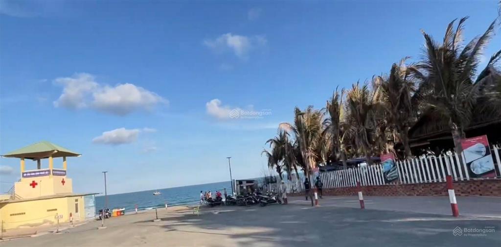 Bán đất 5,5x12m full thổ cư mặt tiền đường nguyễn văn linh, cách biển chỉ 500m