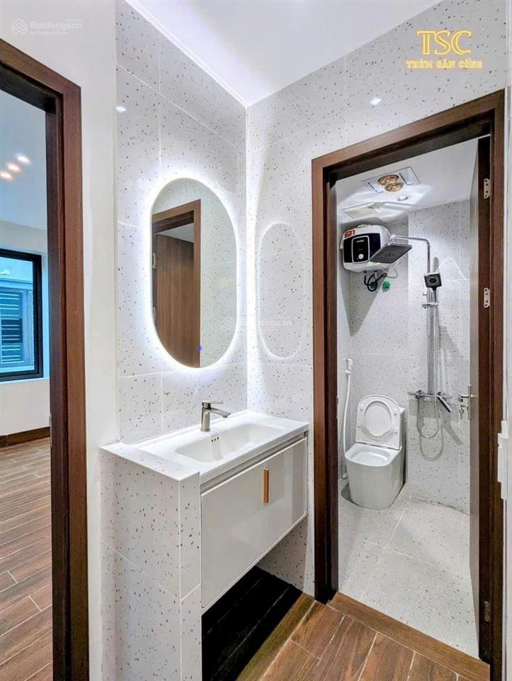 Siêu phẩm cho thuê nhà mặt ngõ to thiên lôi mới tinh