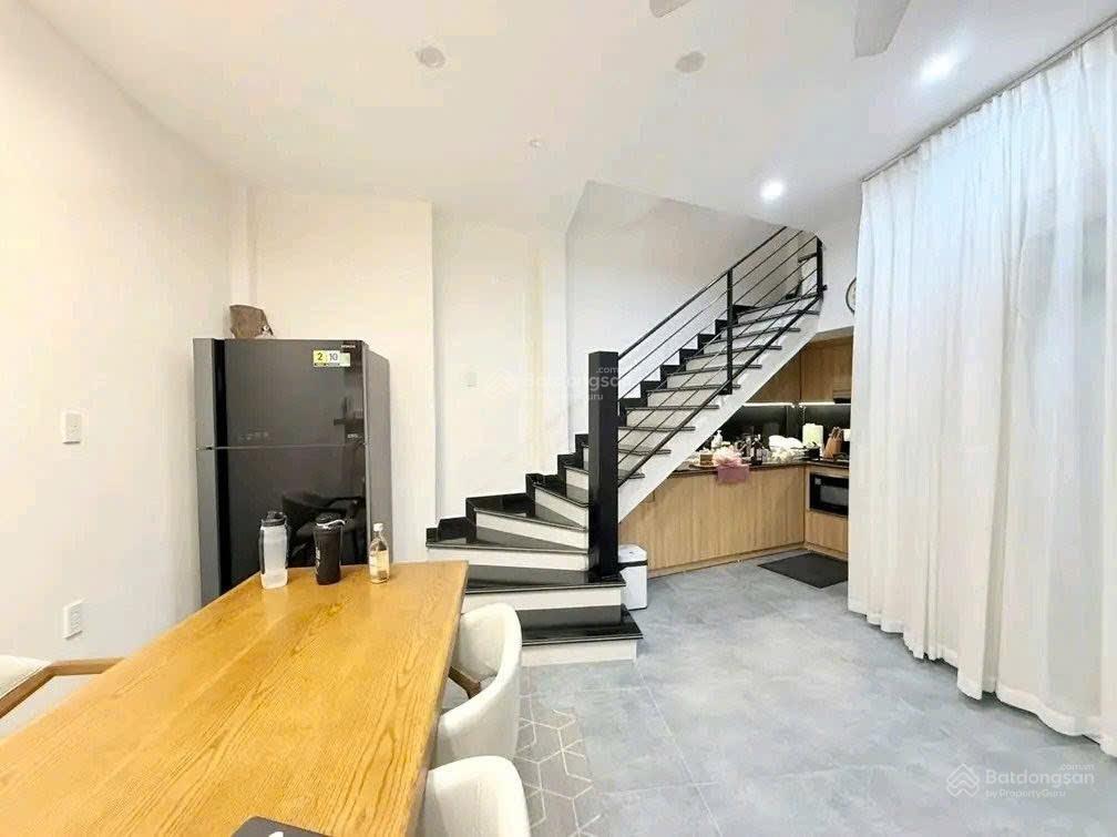 Cho thuê nhà tại ngõ lương khánh thiện siêu đẹp