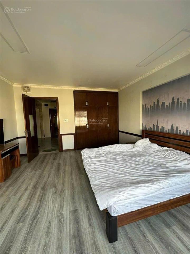 Cho thuê nguyên căn 8 ngủ vệ sinh khép kín tại lê hồng phong