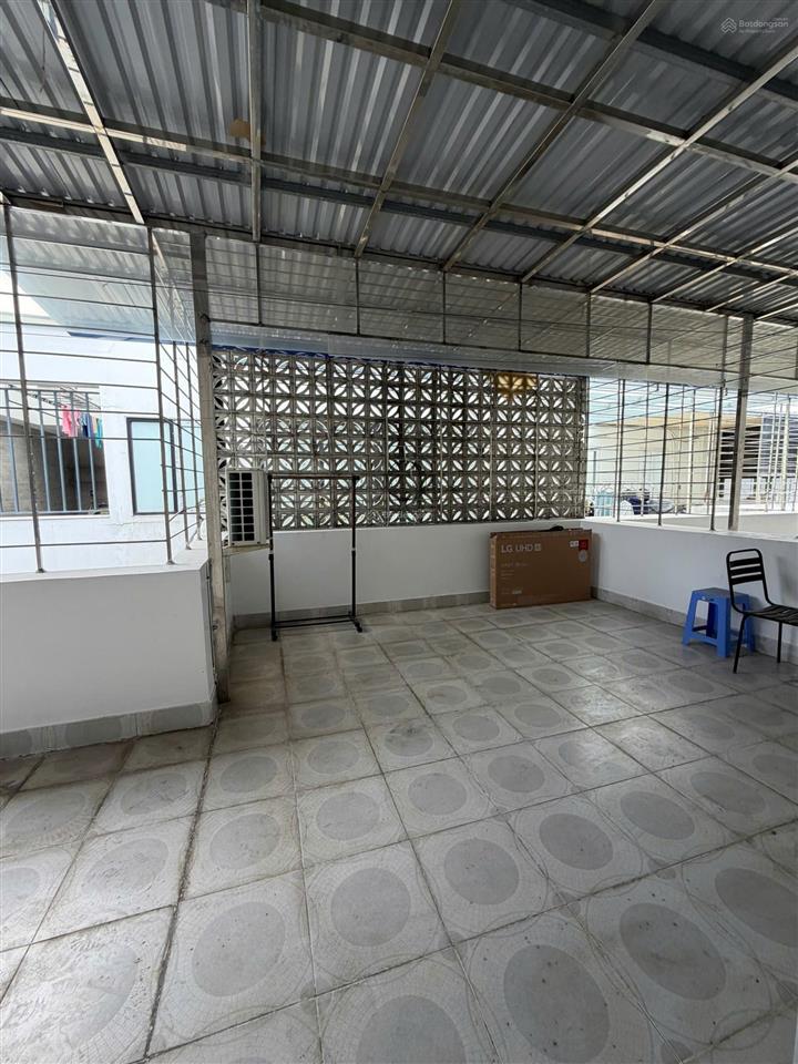 Cho thuê nguyên căn 9 ngủ khép kín ngay gần vinhomes marina