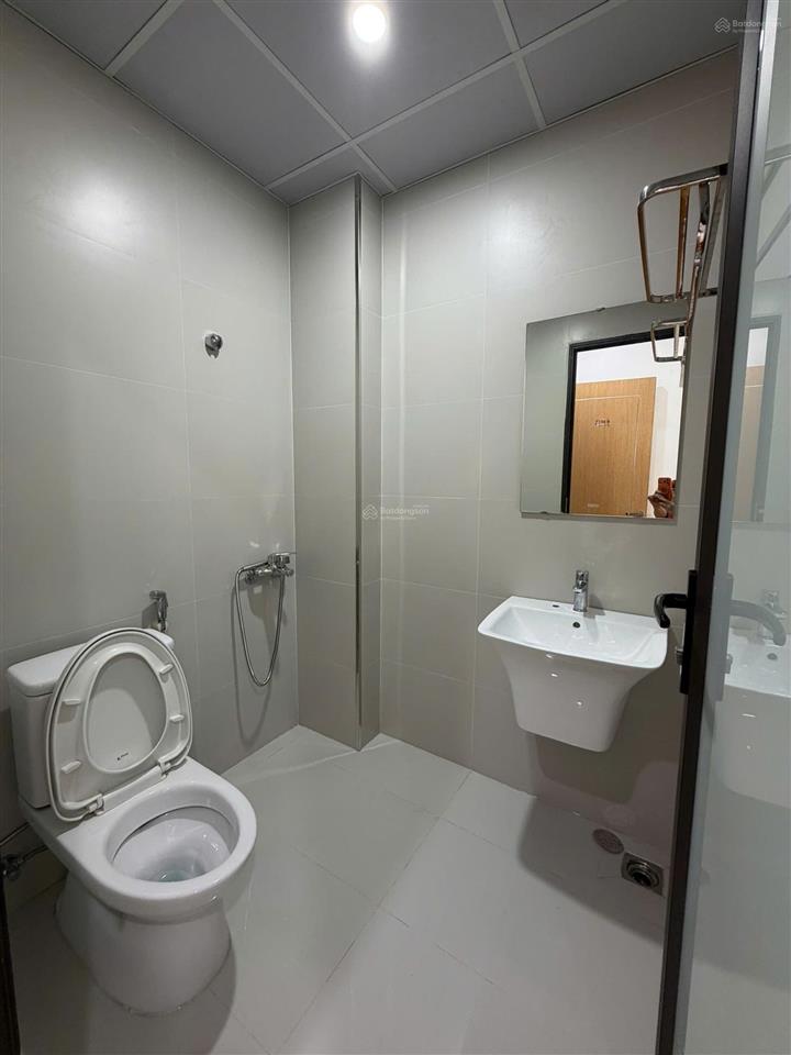Cho thuê nguyên căn 9 ngủ khép kín ngay gần vinhomes marina