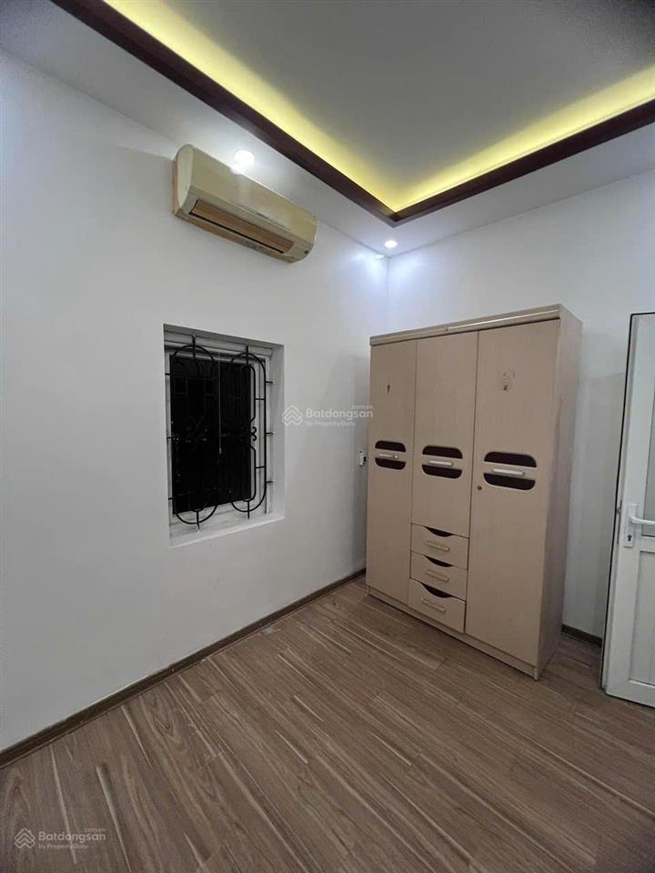 Cho thuê nhà trong ngõ lạch tray giá tốt