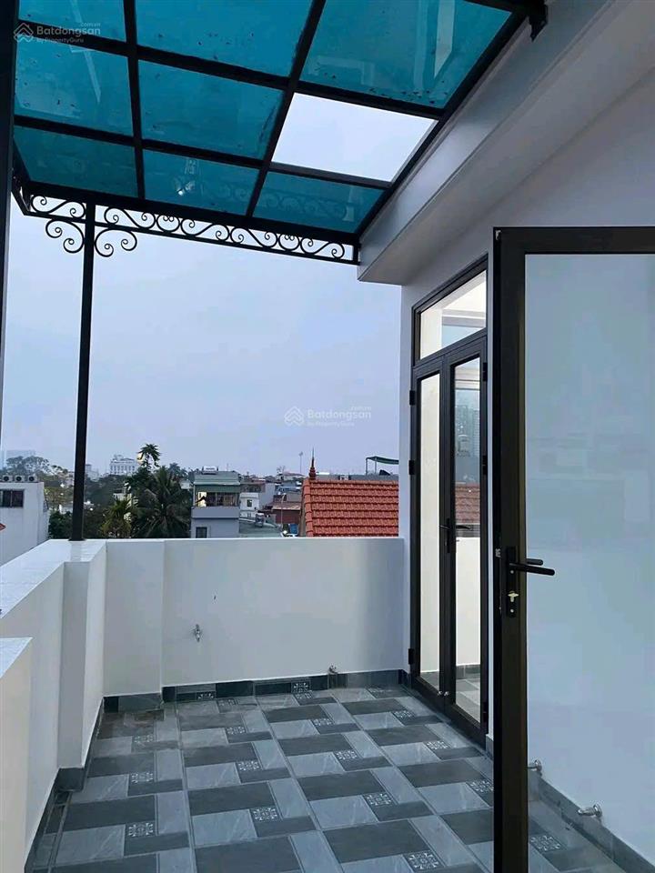Cho thuê nhà riêng 4 tầng xây mới ngõ lê lợi