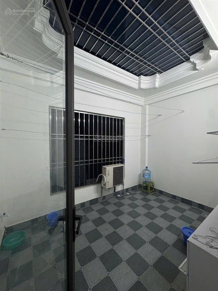 Cho thuê nhà khu vực lạch tray siêu rẻ