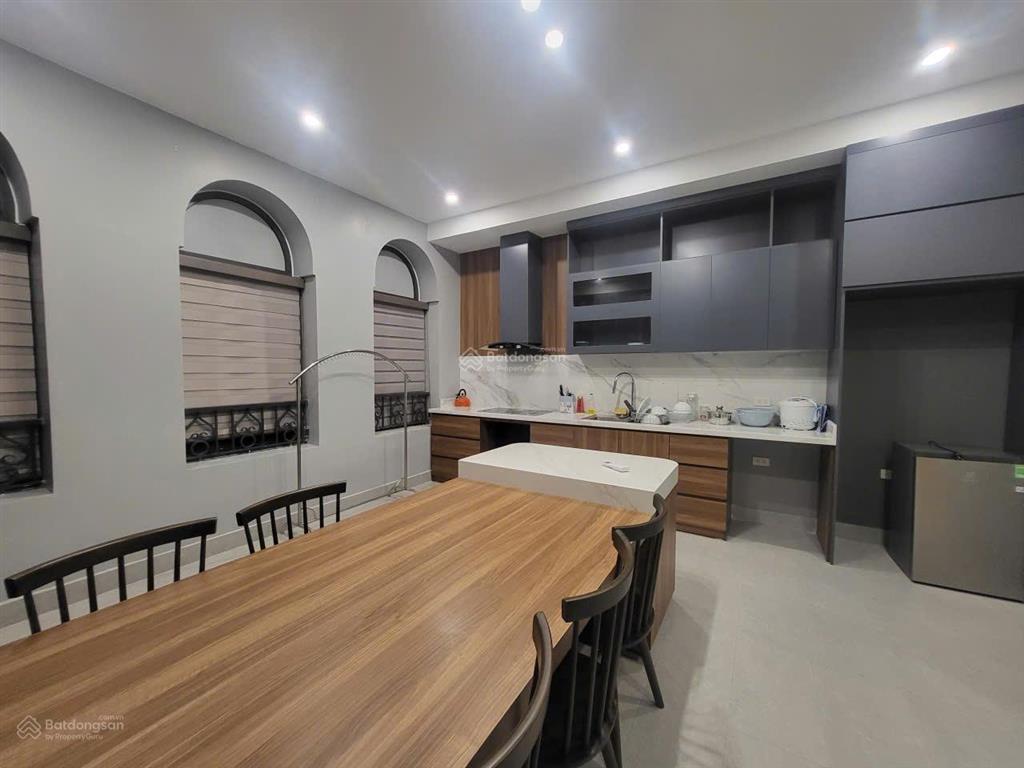 Cho thuê nhà tại nguyên căn vinhomes marina phù hợp chuyên gia nước ngoài và kinh doanh homestay