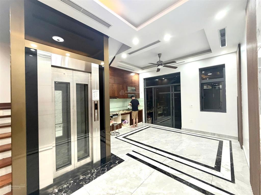 Cho thuê nguyên căn tại vinhomes marina