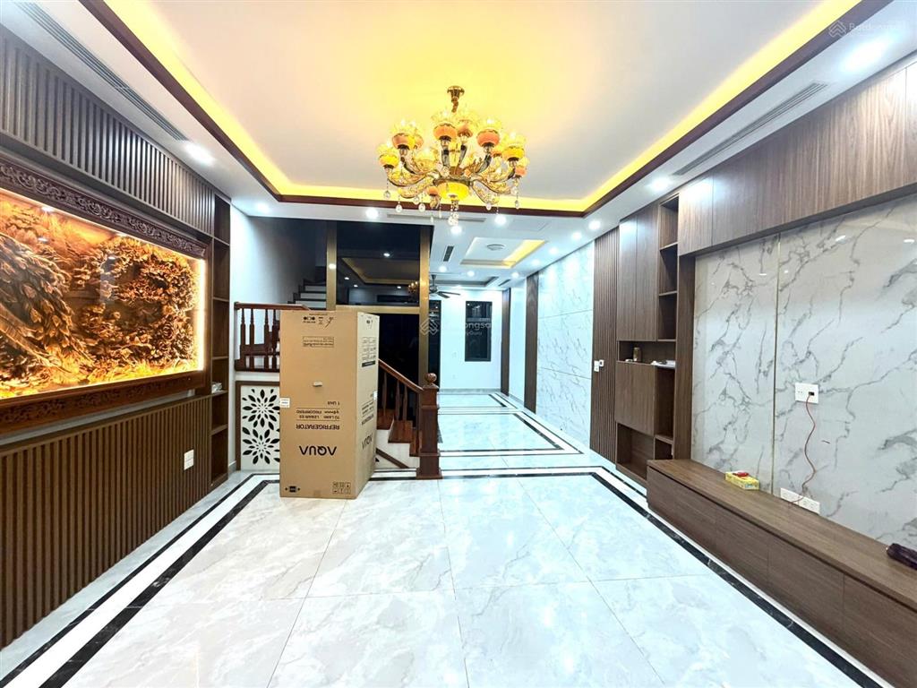 Cho thuê nguyên căn tại vinhomes marina