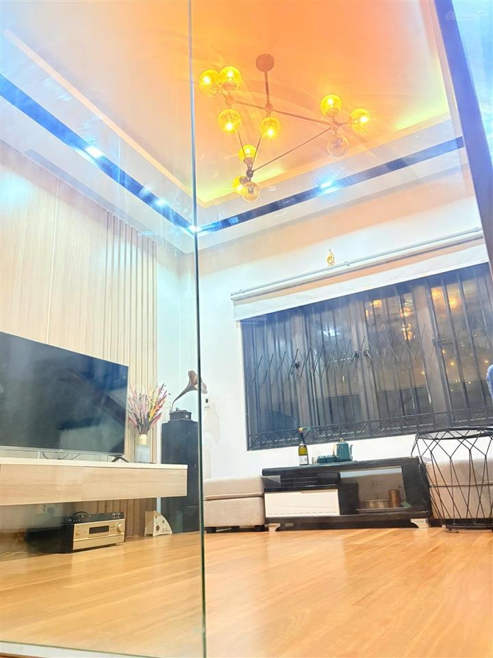 Cho thuê nhà tại đường nhánh lê hồng phong