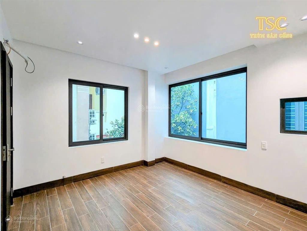 Siêu phẩm cho thuê nhà mặt ngõ to thiên lôi mới tinh