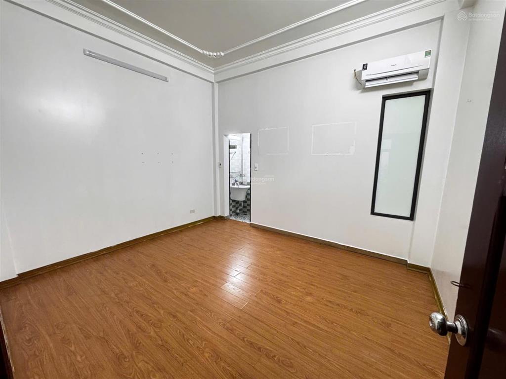Chính chủ cho thuê villa lê hồng phong mới đẹp