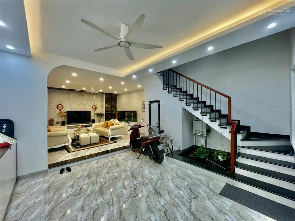 N6142 cho thuê nhà siêu đẹp ngay gần vinhomes imperia